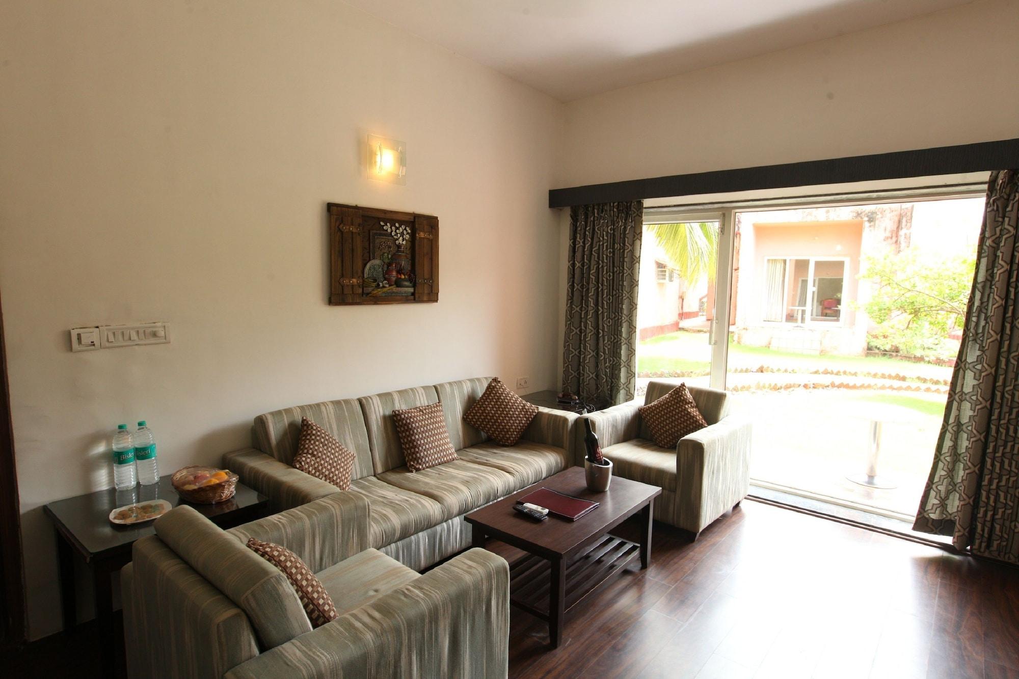 The Byke Old Anchor Beach Resort & Spa Cavelossim Esterno foto