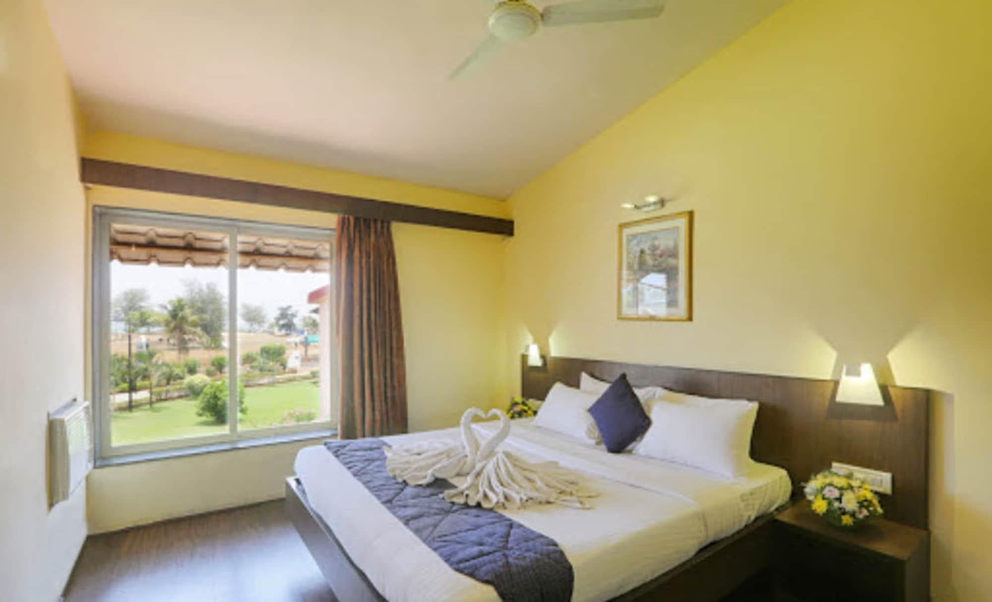 The Byke Old Anchor Beach Resort & Spa Cavelossim Esterno foto