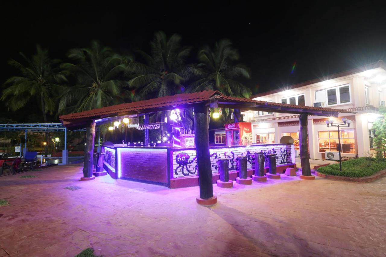 The Byke Old Anchor Beach Resort & Spa Cavelossim Esterno foto